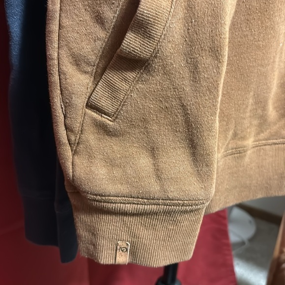 10 Tree hoodie - Picture 3 of 6